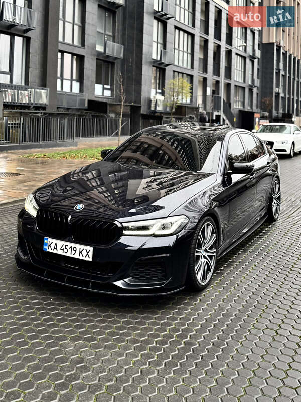 Седан BMW 5 Series 2017 в Одессе