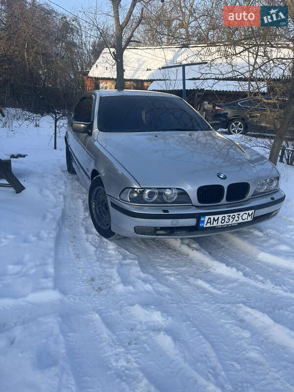 Седан BMW 5 Series 1999 в Житомире