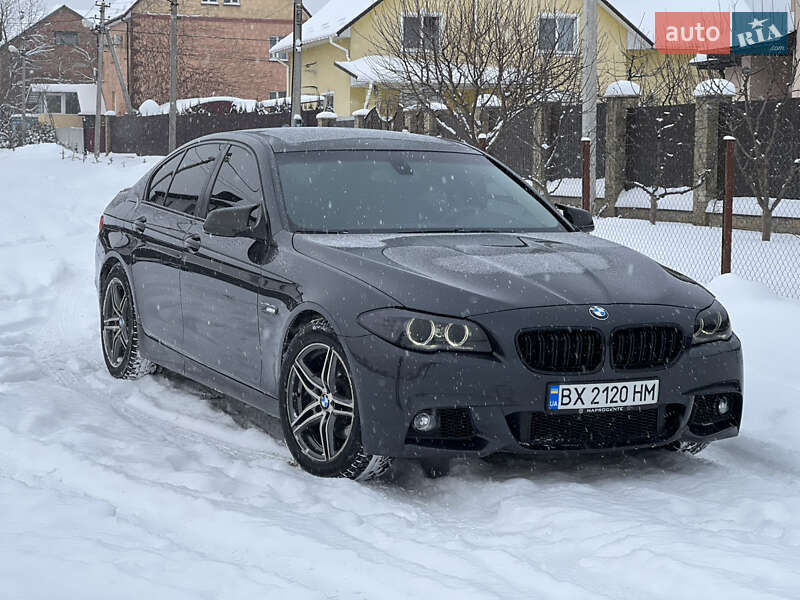 Седан BMW 5 Series 2012 в Чернівцях Седан BMW 5 Series 2012 в Чернівцях