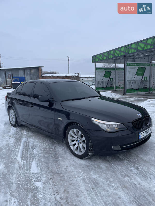Седан BMW 5 Series 2009 в Ивано-Франковске Седан BMW 5 Series 2009 в Ивано-Франковске
