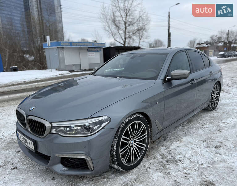 Седан BMW 5 Series 2019 в Староконстантинове