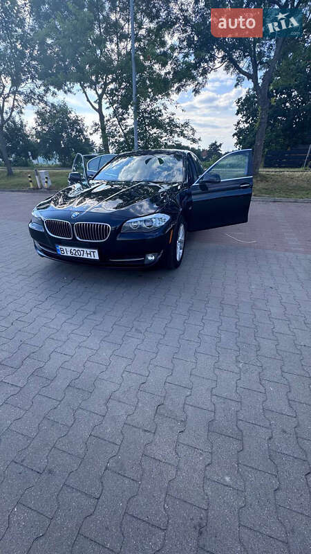 Седан BMW 5 Series 2012 в Львове