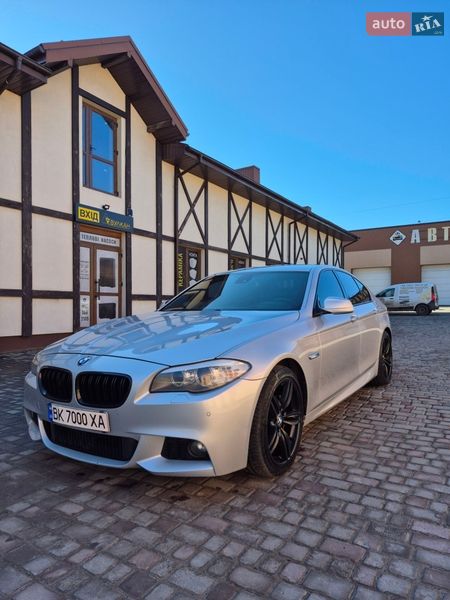 Седан BMW 5 Series 2011 в Ровно
