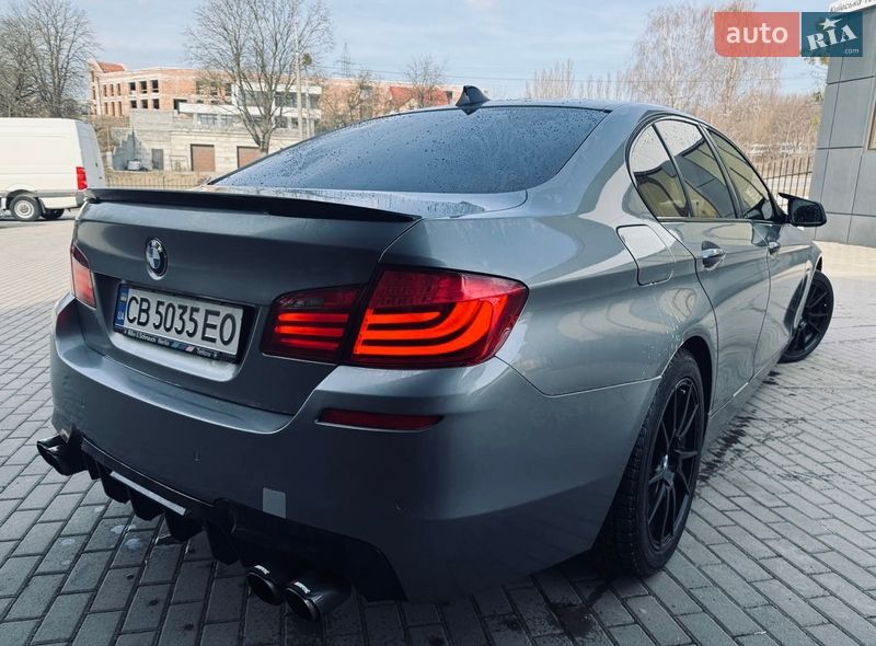 Седан BMW 5 Series 2010 в Ровно