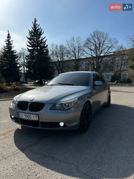 Седан BMW 5 Series 2004 в Лозовой