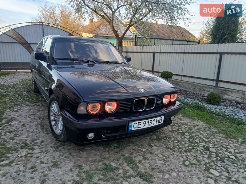 Седан BMW 5 Series 1989 в Снятине