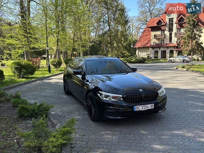 Седан BMW 5 Series 2017 в Львове