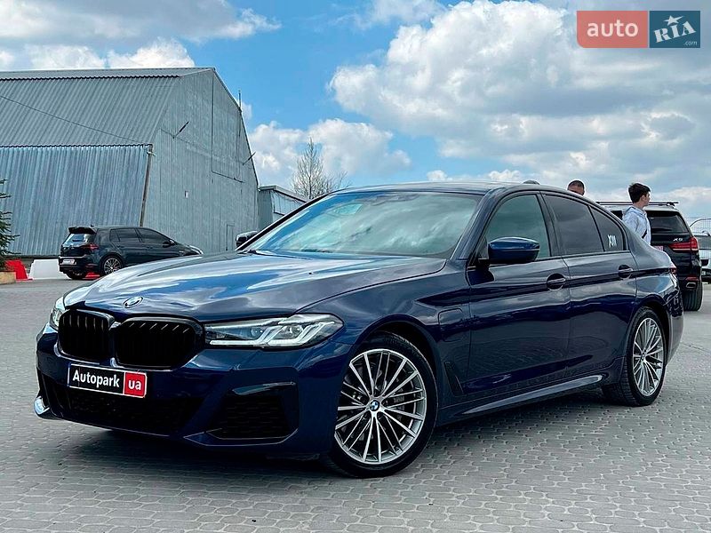 Седан BMW 5 Series 2020 в Львові