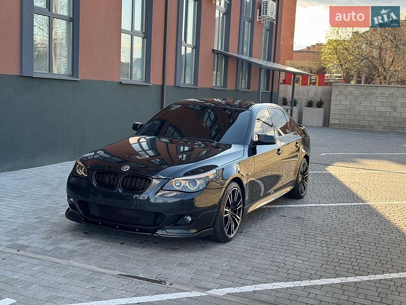 Седан BMW 5 Series 2007 в Ровно