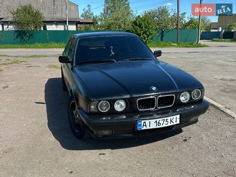 Седан BMW 5 Series 1995 в Иванкове