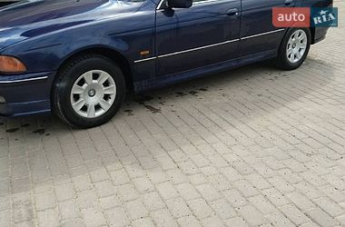 Седан BMW 5 Series 1998 в Чемеровцах