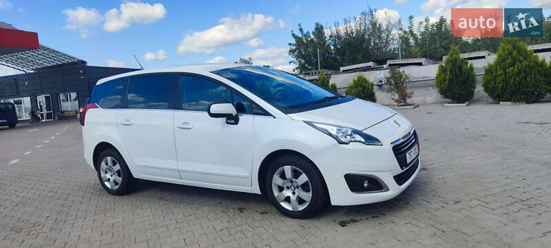 Микровэн Peugeot 5008 2014 в Коломые