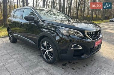 Внедорожник / Кроссовер Peugeot 5008 2020 в Луцке