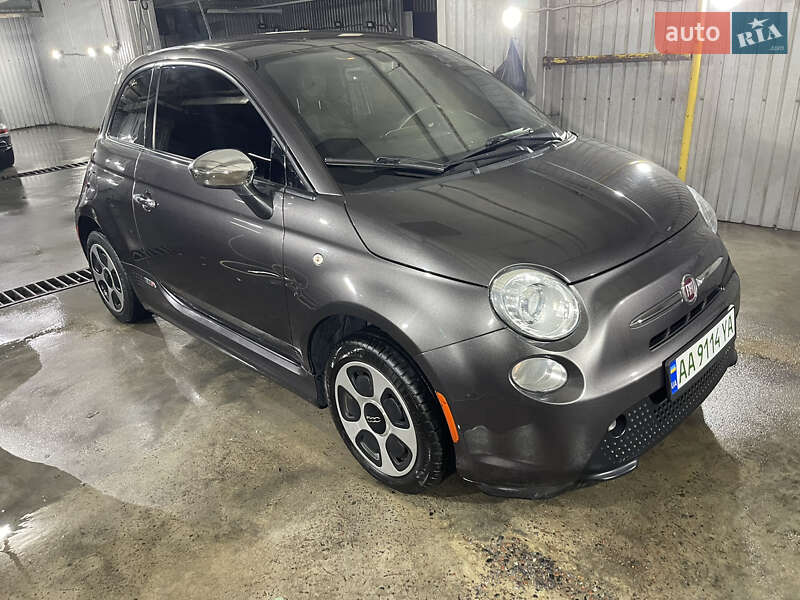 Хэтчбек Fiat 500e 2017 в Киеве Хэтчбек Fiat 500e 2017 в Киеве