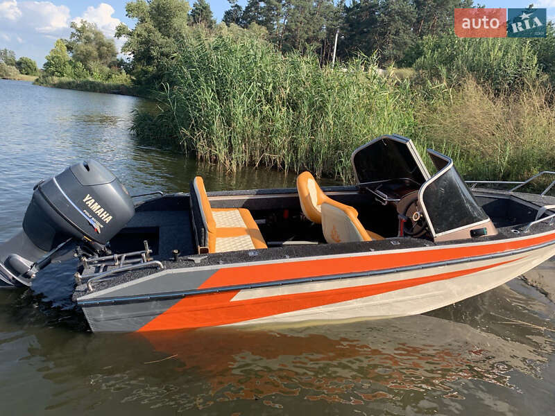 Катер Днепр 50 2019 в Новомосковске