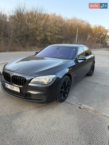Седан BMW 7 Series 2008 в Ровно