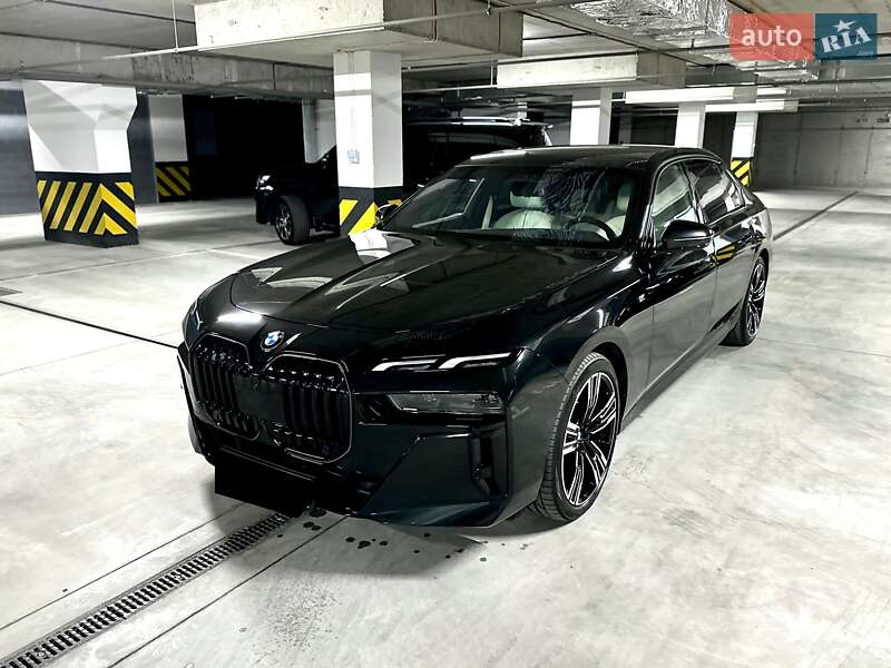 Седан BMW 7 Series 2024 в Днепре Седан BMW 7 Series 2024 в Днепре