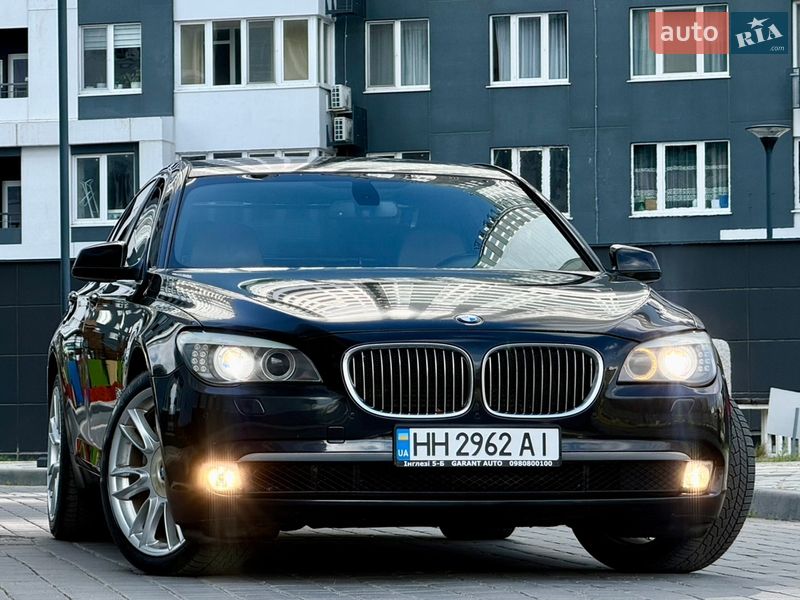 Седан BMW 7 Series 2011 в Одессе