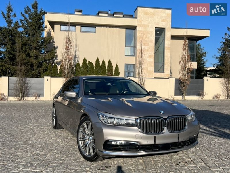 Седан BMW 7 Series 2017 в Львові