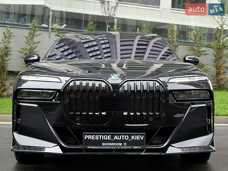 Седан BMW 7 Series 2022 в Киеве