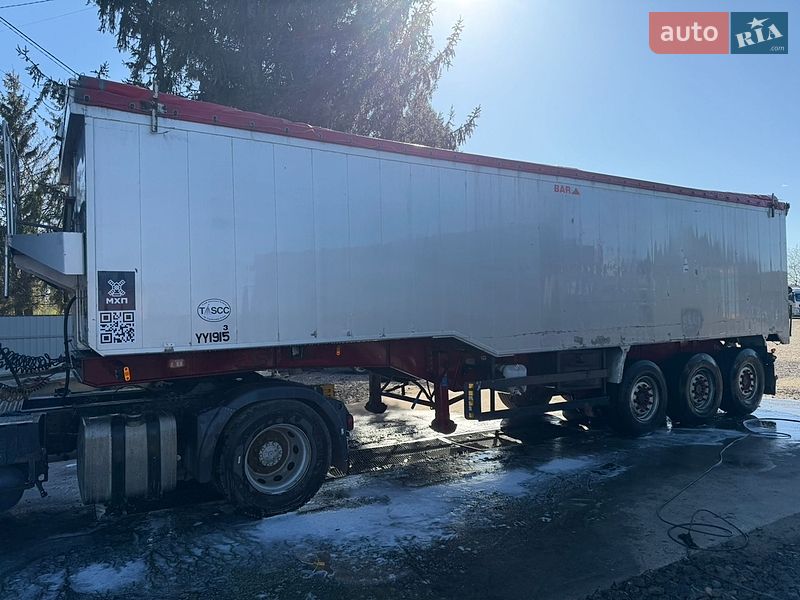 Самоскид напівпричіп United Trailers 804277 2007 в Немирові