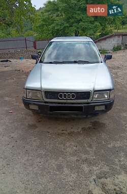 Седан Audi 80 1989 в Кременці