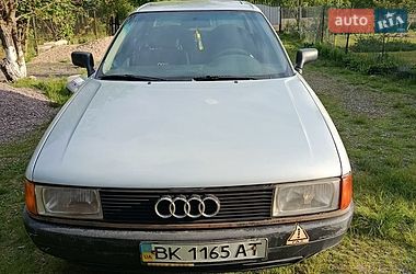 Седан Audi 80 1987 в Томашгороді