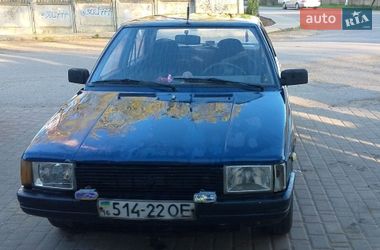 Седан Renault 9 1982 в Дачном