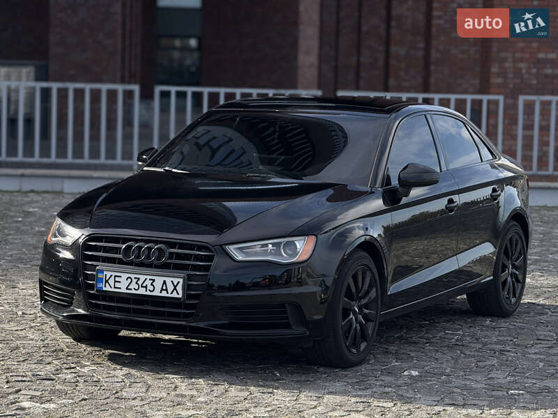 Седан Audi A3 2014 в Днепре