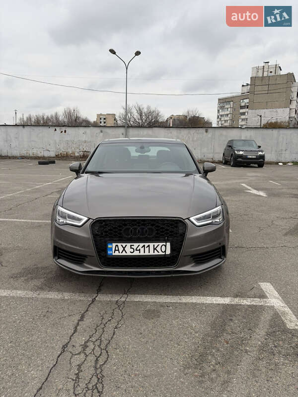 Седан Audi A3 2014 в Києві