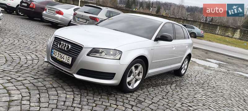 Хэтчбек Audi A3 2010 в Мукачево Хэтчбек Audi A3 2010 в Мукачево