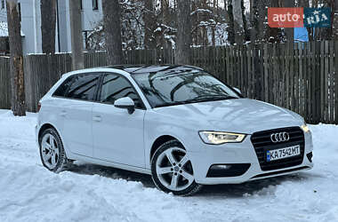 Хэтчбек Audi A3 2015 в Киеве