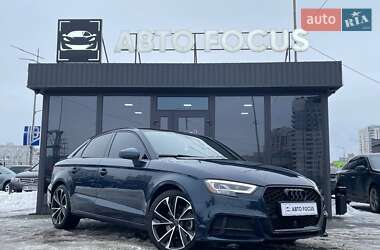 Седан Audi A3 2017 в Киеве