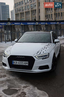 Седан Audi A3 2018 в Києві