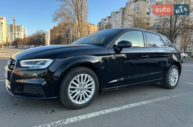 Хетчбек Audi A3 2018 в Броварах