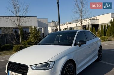 Седан Audi A3 2016 в Мукачево