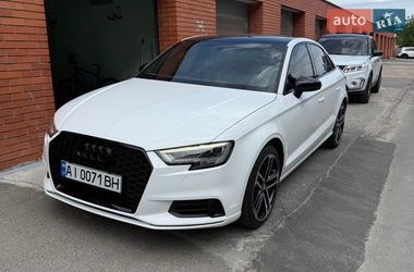 Седан Audi A3 2019 в Киеве