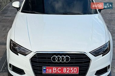 Седан Audi A3 2017 в Косові