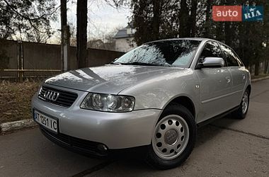 Хэтчбек Audi A3 2002 в Надворной
