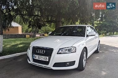 Хэтчбек Audi A3 2008 в Ромнах