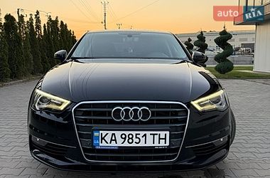 Седан Audi A3 2015 в Киеве
