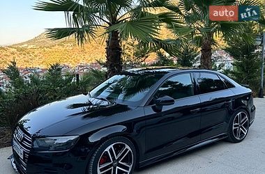 Седан Audi A3 2016 в Одессе Седан Audi A3 2016 в Одессе