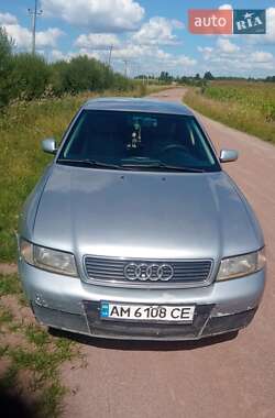 Седан Audi A4 1996 в Овруче