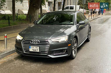Седан Audi A4 2016 в Киеве