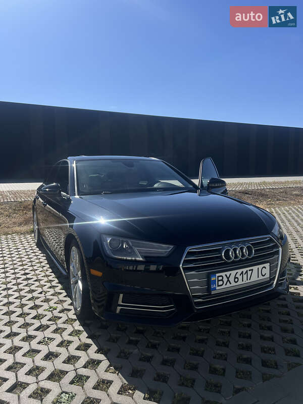 Седан Audi A4 2017 в Хмельницком