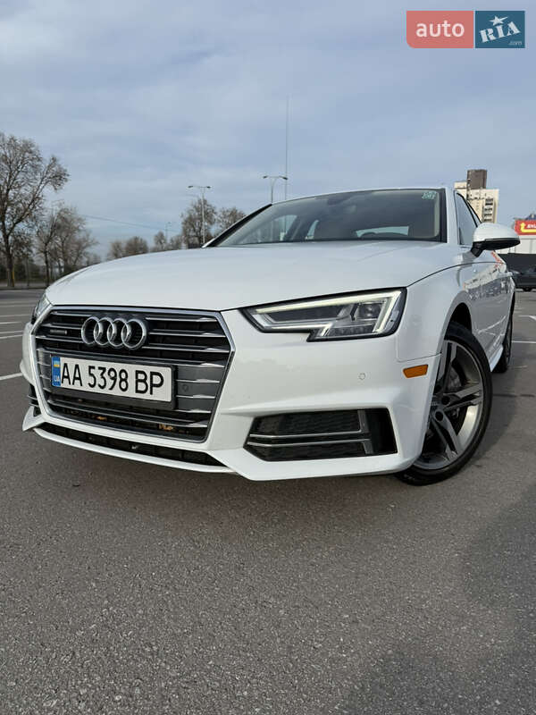 Седан Audi A4 2017 в Києві
