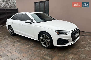Седан Audi A4 2020 в Киеве