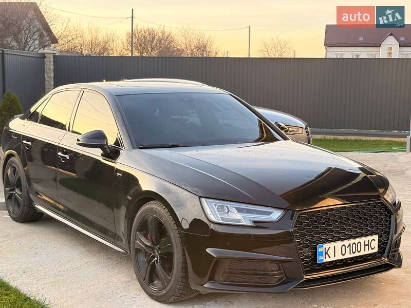 Седан Audi A4 2016 в Киеве