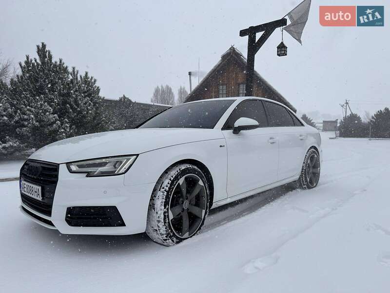 Седан Audi A4 2016 в Днепре