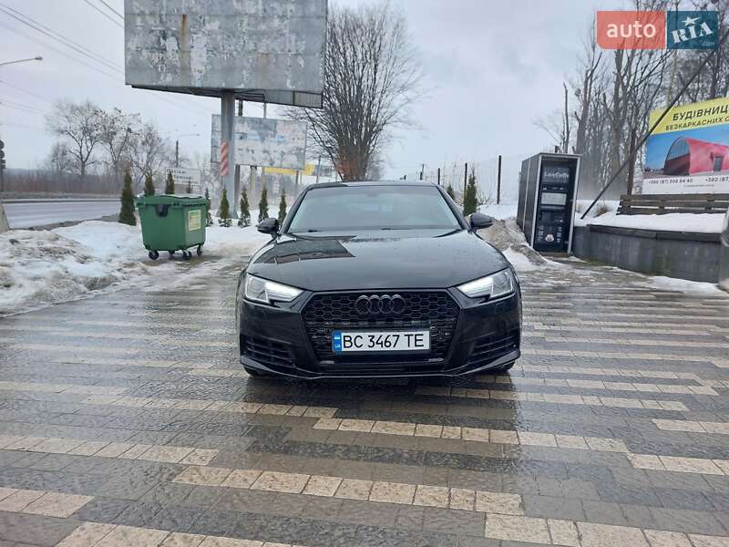 Седан Audi A4 2016 в Львове